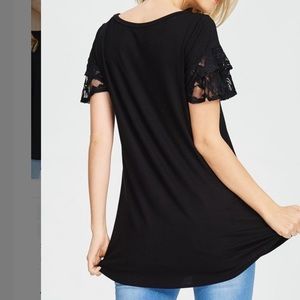 Women’s size 2X black lace ruffle-sleeve lace scoop neck top by Cool Melon
